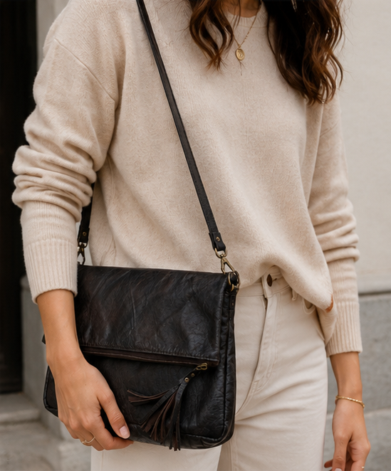 Bolso tipo clutch plegable en efecto piel envejecida