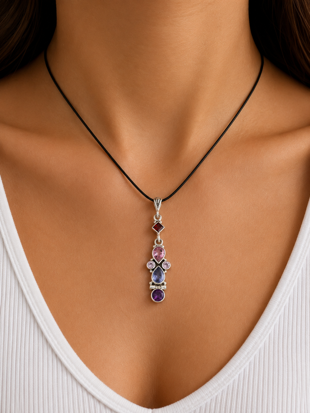 Collares y Colgantes