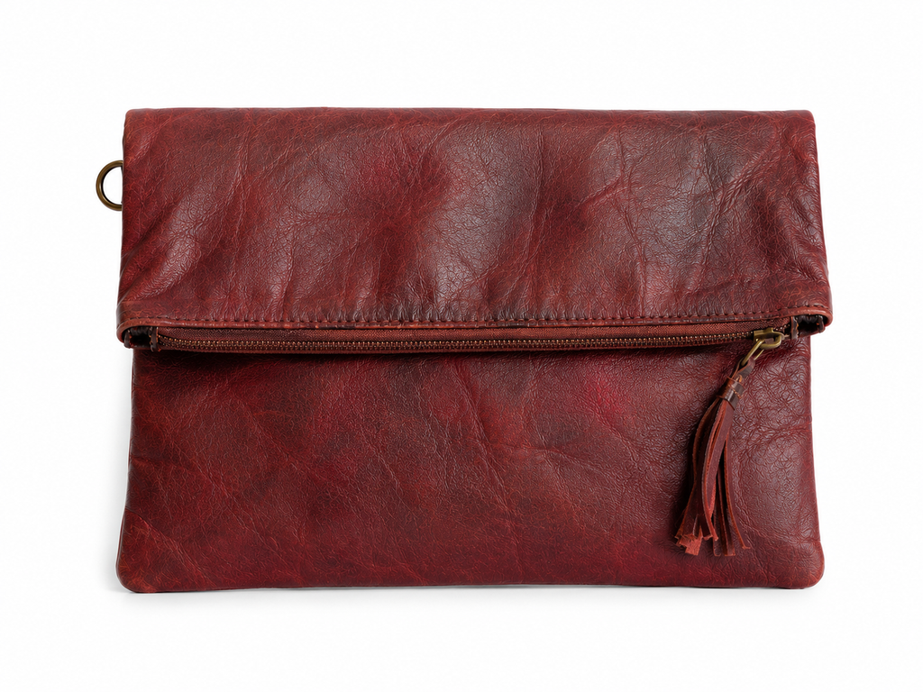 Bolso tipo clutch plegable en efecto piel envejecida