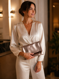 Bolso clutch efecto piel metalizada